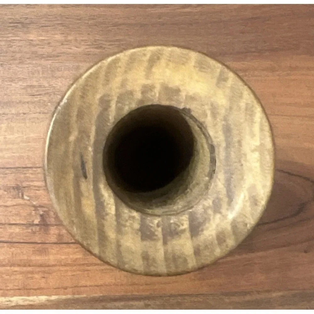 Hand Carved Chestnut Wood Vase Rustic‎ 6.5